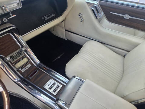 1964 Ford Thunderbird