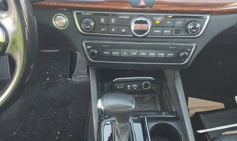 2019 Kia Cadenza Premium