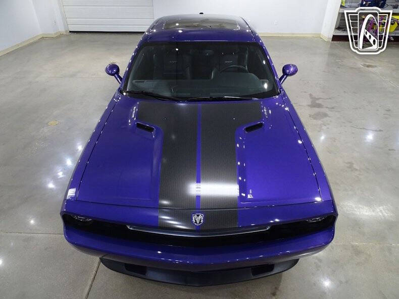 2010 Dodge Challenger SRT8