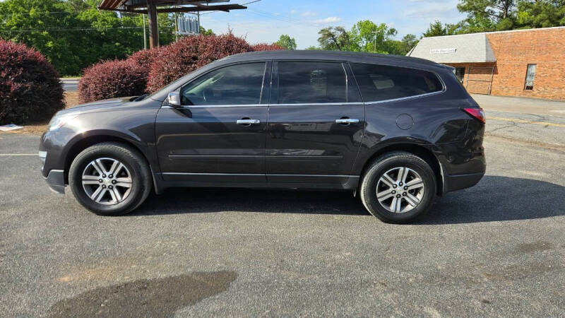 2017 Chevrolet Traverse LT