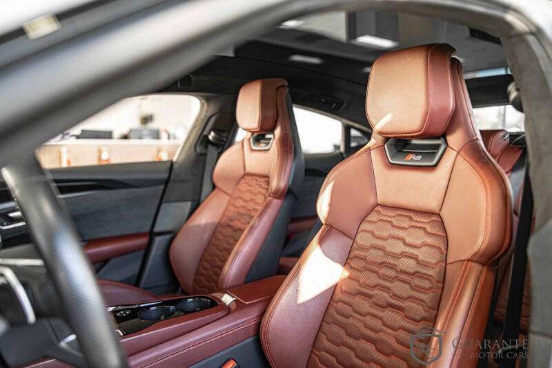 2022 Audi RS e-tron GT quattro