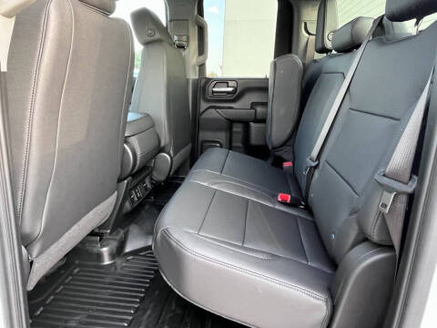 2025 GMC Sierra 2500HD Pro