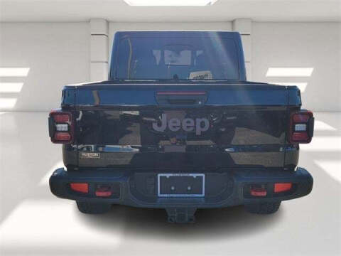 2024 Jeep Gladiator