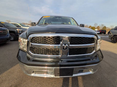 2019 RAM 1500 Classic SLT