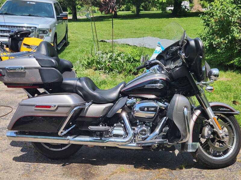 2017 HARLEY DAVIDSON ELECTRA GLIDE ULTRA CLASSIC for sale at Superior Auto Sales in Miamisburg OH
