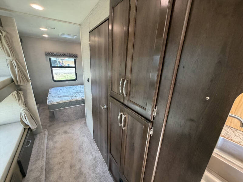 2018 Jayco Redhawk