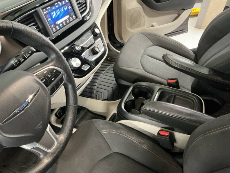 2019 Chrysler Pacifica Touring Plus