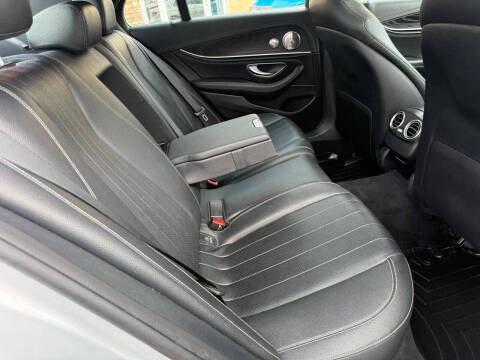 2017 Mercedes-Benz E-Class E 300 4MATIC