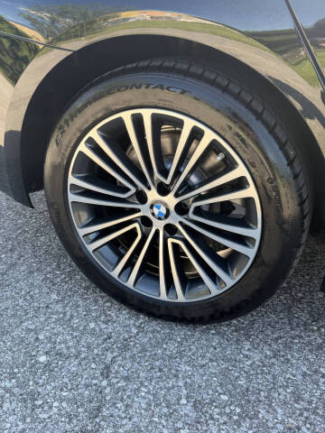 2017 BMW 5 Series 530i