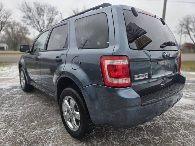 2011 Ford Escape XLT
