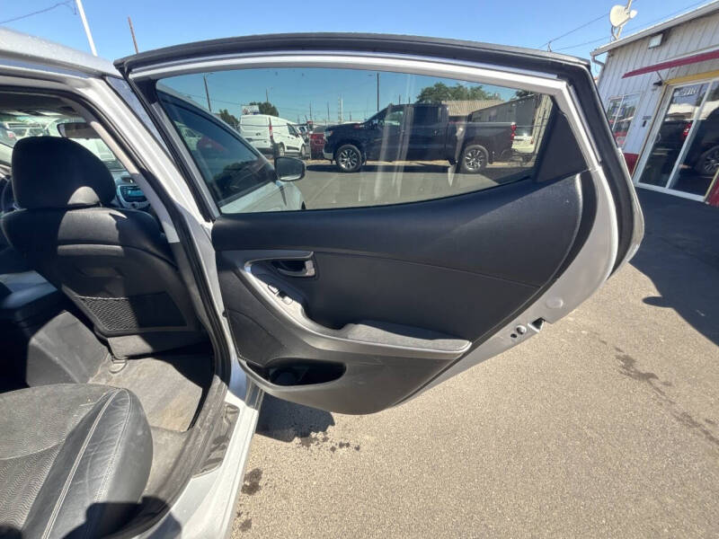 2012 Hyundai Elantra Limited