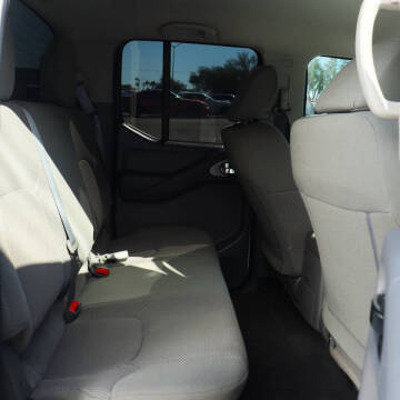 2021 Nissan Frontier S