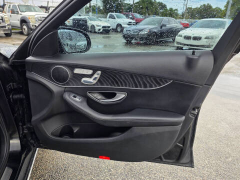 2017 Mercedes-Benz C-Class