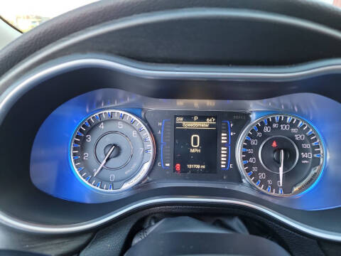 2017 Chrysler 200 Limited