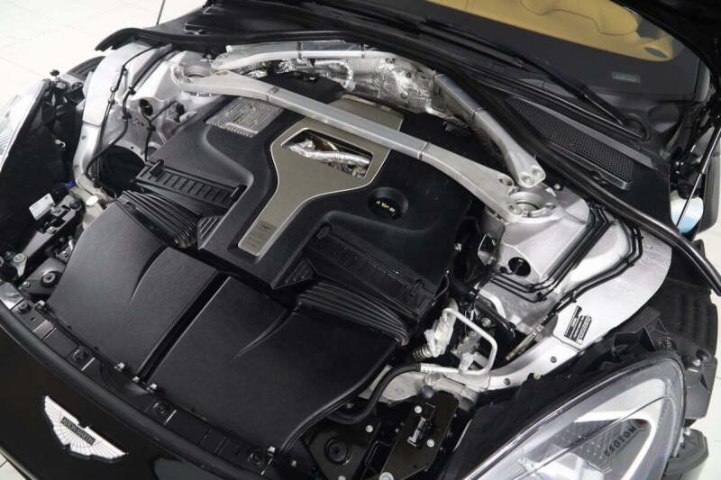 2023 Aston Martin DBX 707