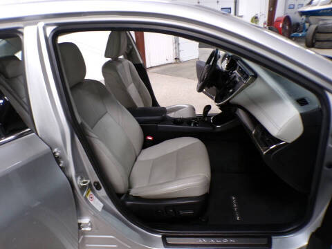 2013 Toyota Avalon Limited