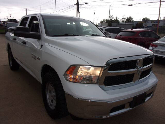 2018 RAM Ram 1500 Pickup Tradesman photo 4