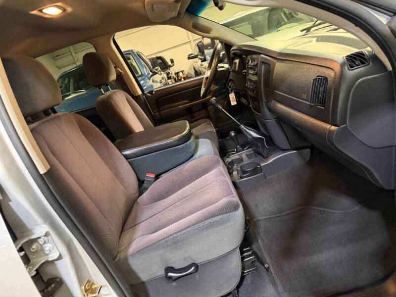 2004 Dodge Ram 3500 SLT