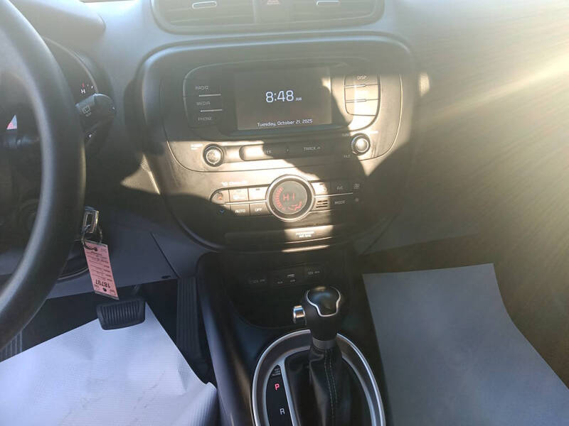 2017 Kia Soul +