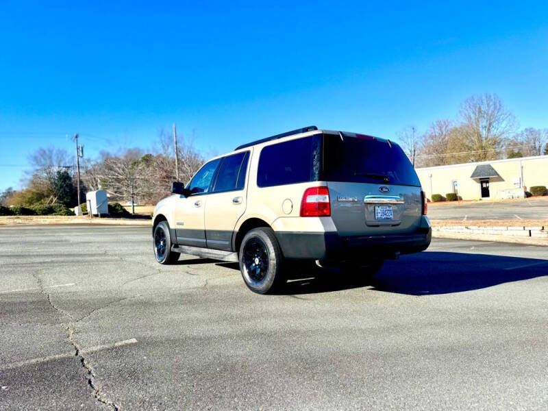 2007 Ford Expedition XLT