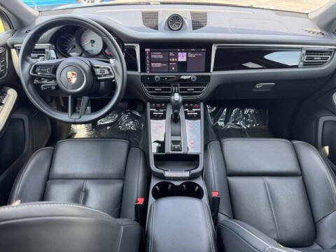 2024 Porsche Macan S