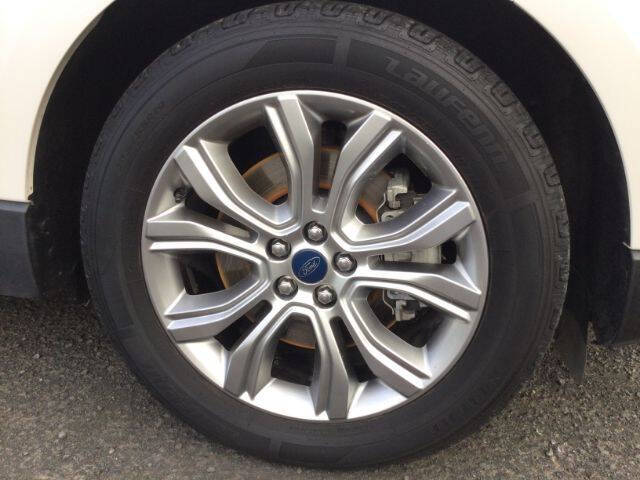 2019 Ford Edge Titanium