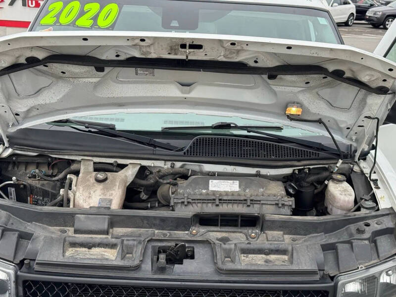 2020 Chevrolet Express 2500