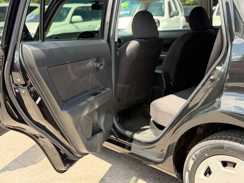 2009 Scion xB