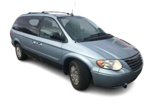 2005 Chrysler Town and Country LX