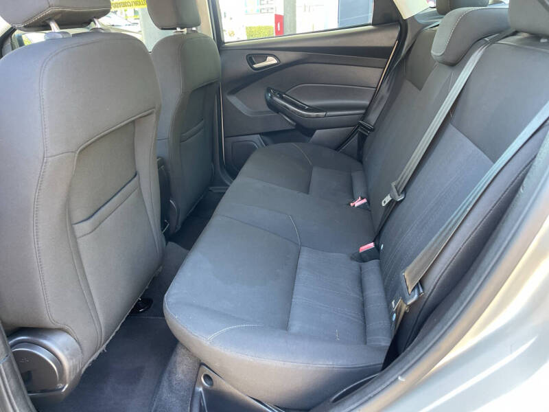 2015 Ford Focus SE