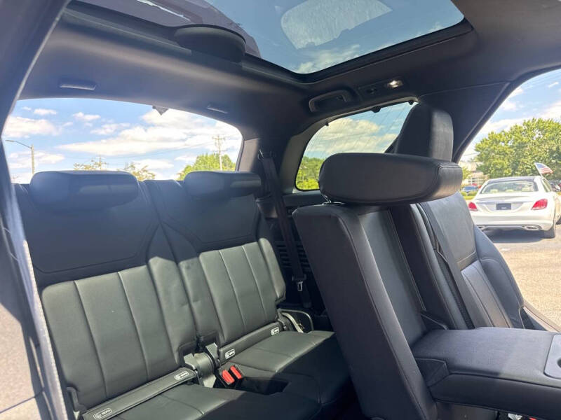 2019 Land Rover Discovery SE