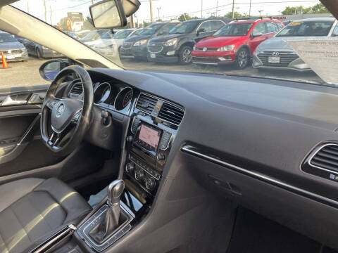 2015 Volkswagen Golf TSI SEL