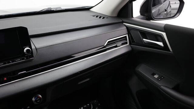 2024 Mitsubishi Outlander ES