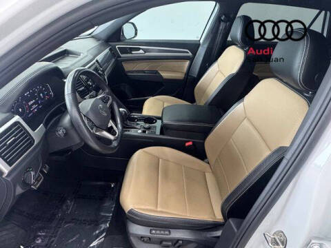 2022 Volkswagen Atlas Cross Sport V6 SEL R-Line 4Motion