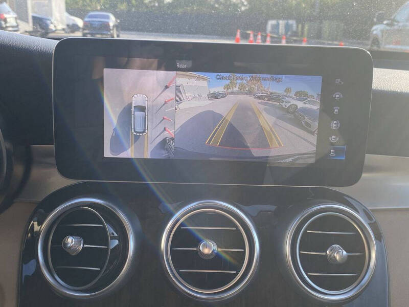 2022 Mercedes-Benz GLC GLC 300