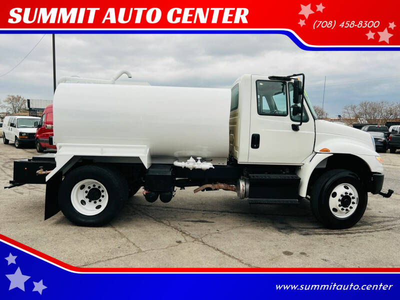 2018 International DuraStar 4300 for sale in Summit, IL
