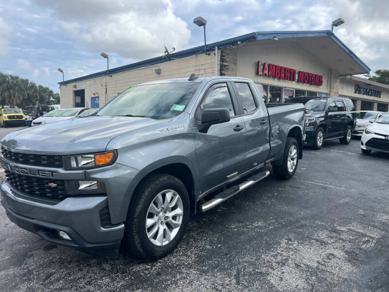 2020 Chevrolet Silverado 1500 Custom