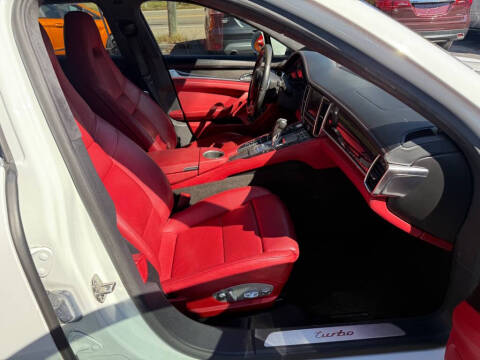 2014 Porsche Panamera Turbo Executive