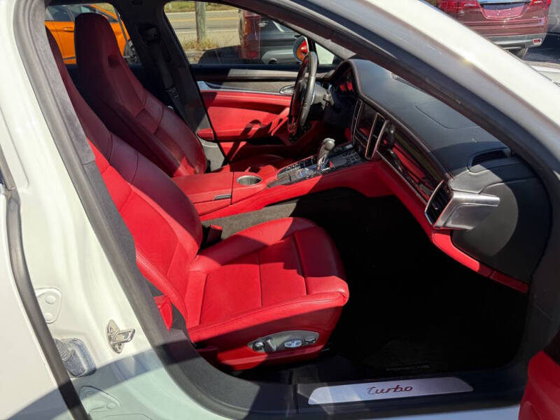 2014 Porsche Panamera Turbo Executive