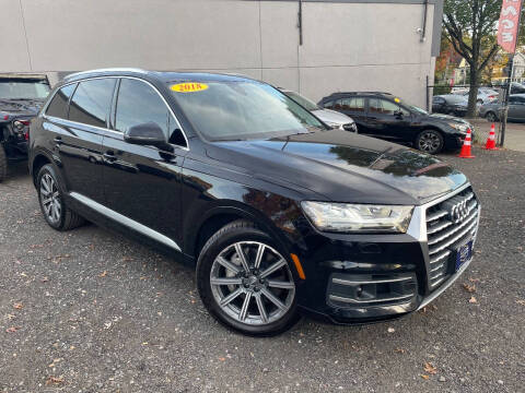 2018 Audi Q7 for sale at Auto Center NJ Inc in Orange NJ