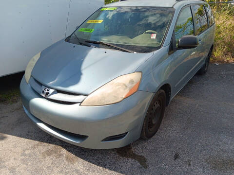 2007 Toyota Sienna for sale at Easy Credit Auto Sales in Cocoa FL