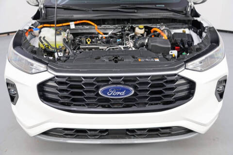 2024 Ford Escape Hybrid ST-Line Select