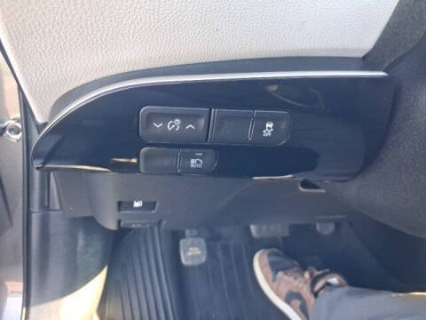 2017 Toyota Prius Two