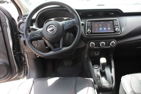 2023 Nissan Kicks S