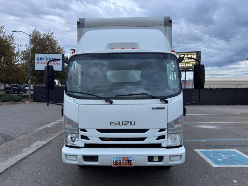 2016 Isuzu NPR