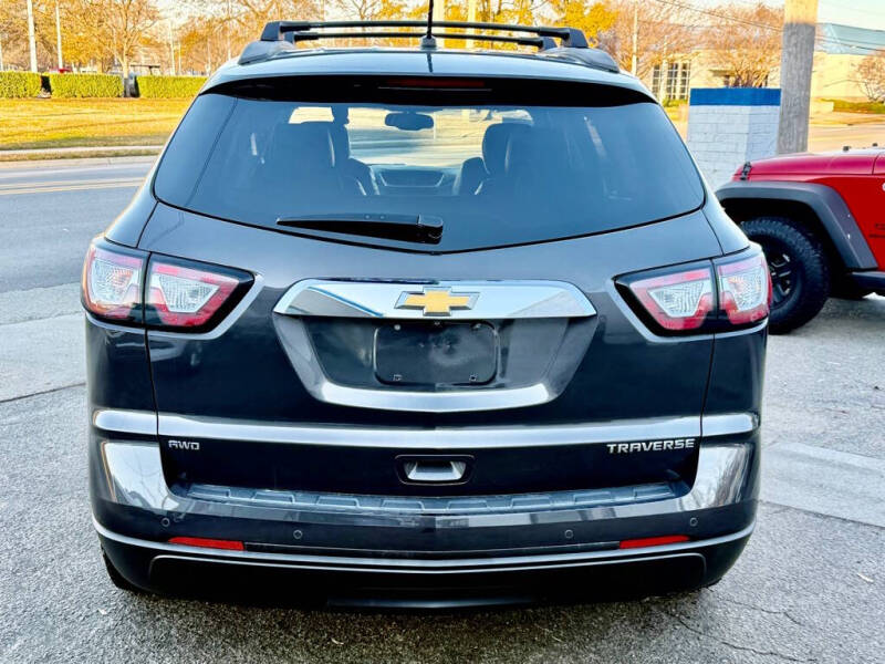 2014 Chevrolet Traverse LT