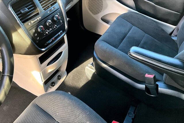 2016 Dodge Grand Caravan SE Plus