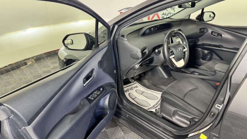 2017 Toyota Prius Two Eco