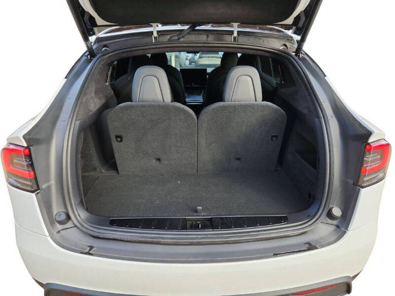 2023 Tesla Model X Plaid