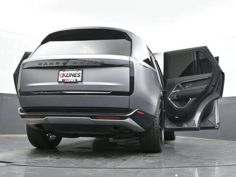 2023 Land Rover Range Rover P400 SE